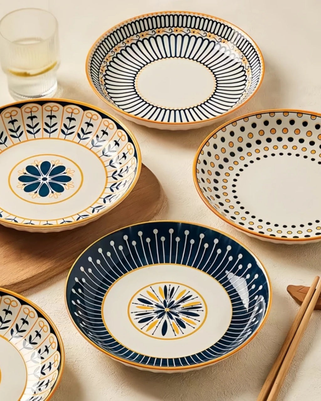 Conjunto de 4 Pratos de Cerâmica com Design Japonês