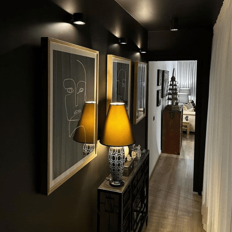 Arandela de Parede LED Bifocal Recarregável Compacta