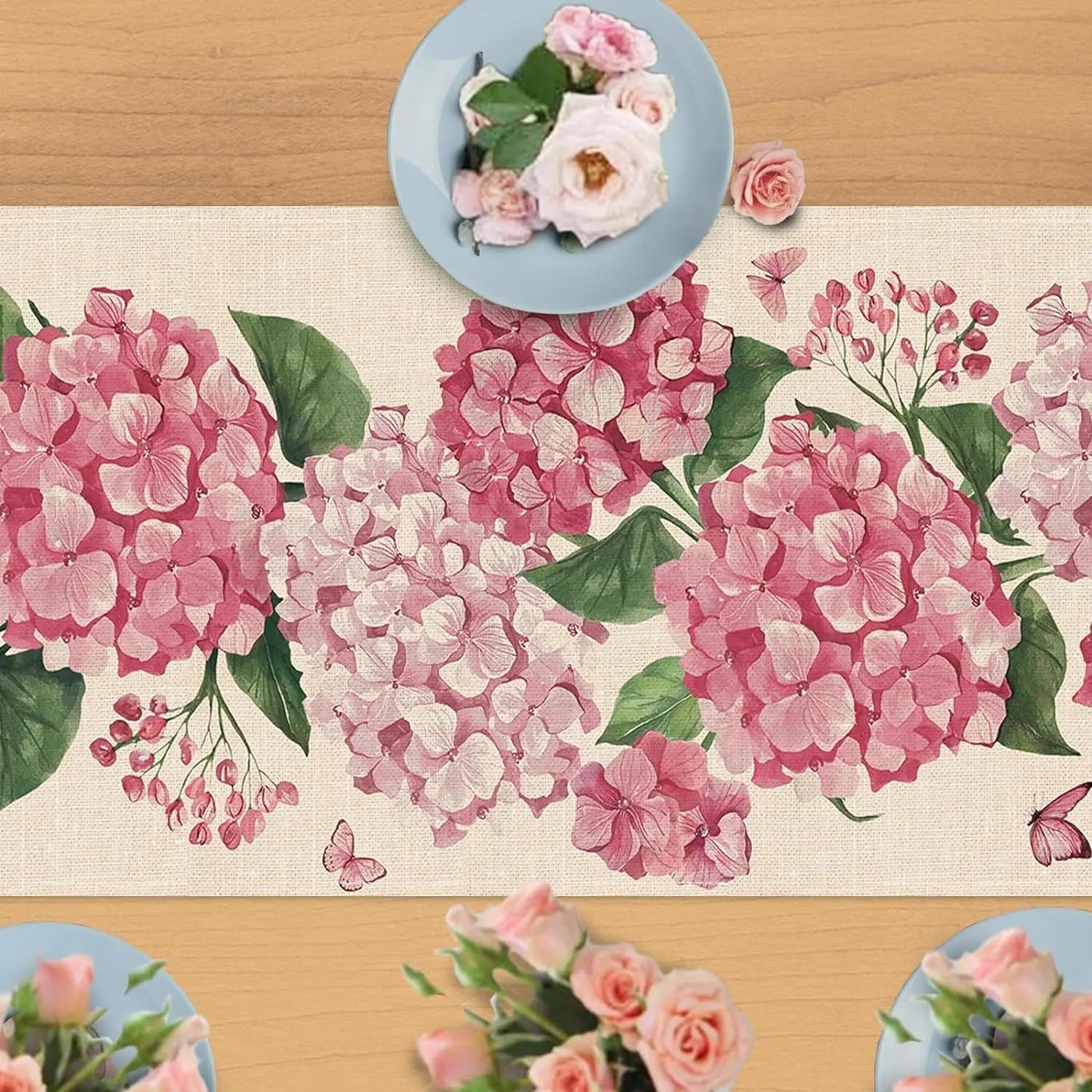 Caminho de Mesa em Linho com Estampa Hortênsia e Borboletas