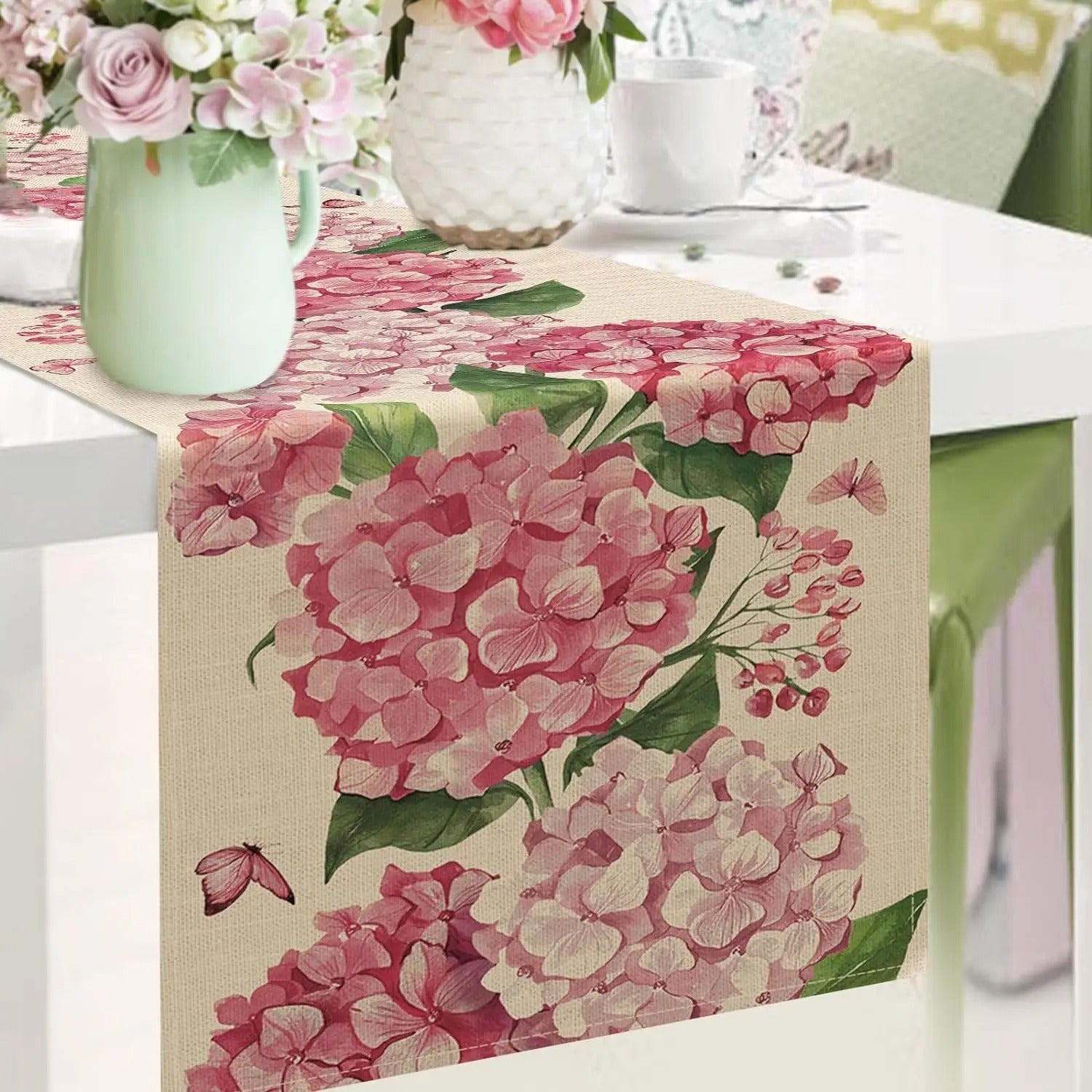 Caminho de Mesa em Linho com Estampa Hortênsia e Borboletas