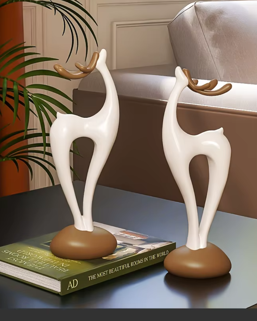 Vasos Empilhados De Cerâmica Com Pedras Decorativas