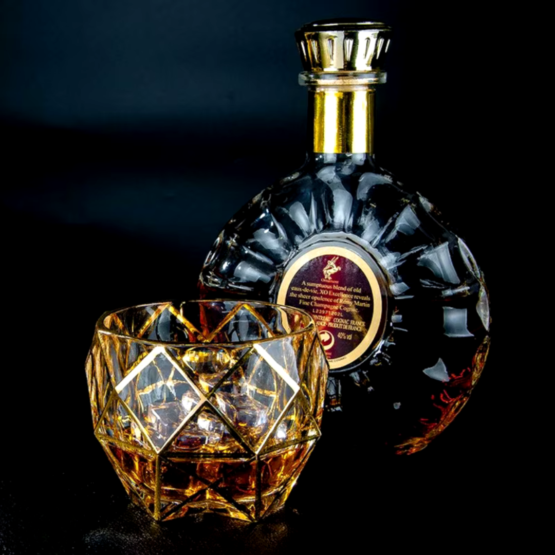 Copos de Whisky em Cristal com Detalhes Dourados Luxuosos