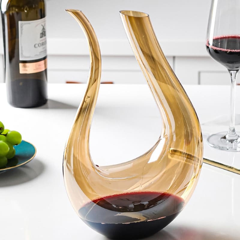 Decanter de Vidro Âmbar Formato Cisne 1500ml Elegante