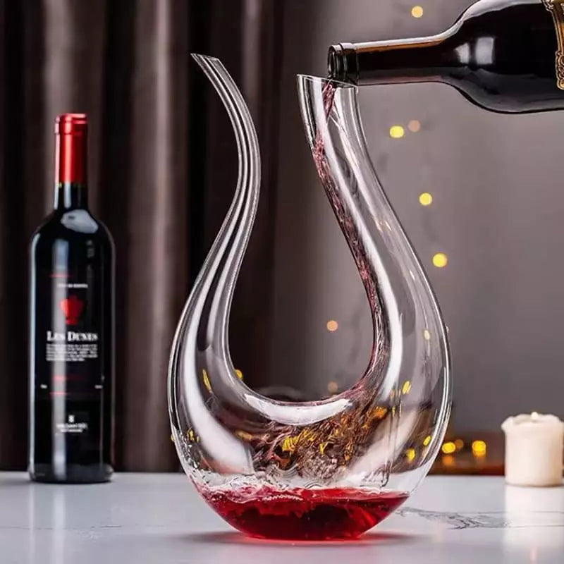 Decanter de Vinho em Vidro Formato Cisne 1500ml Sofisticado