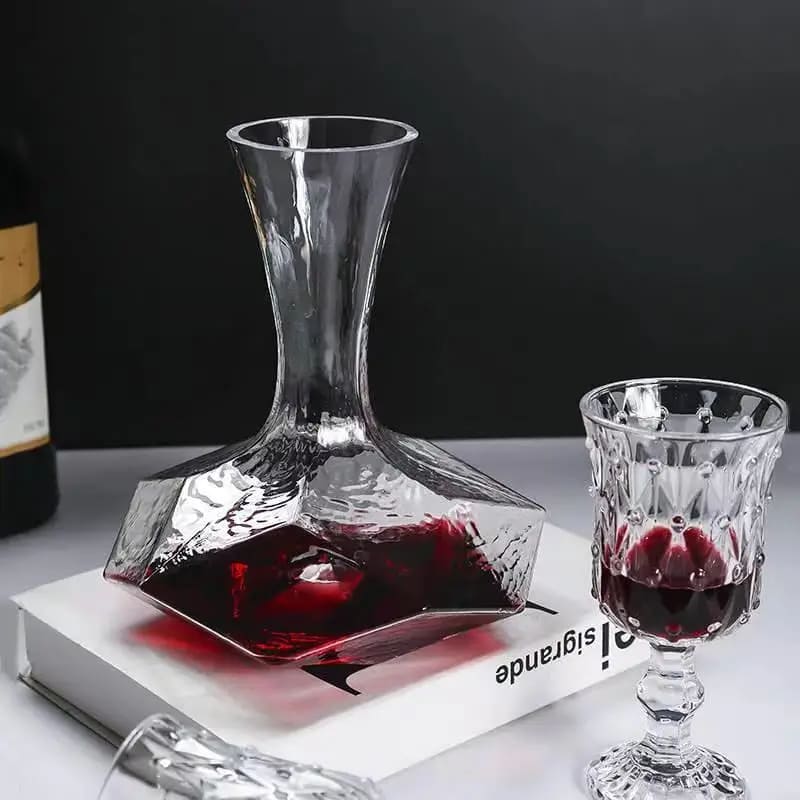 Decanter de Vidro Irregular Moderno para Vinho e Whisky