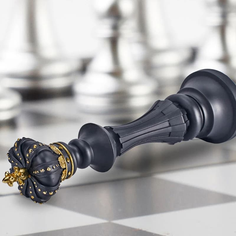 Estátua De Resina Peças De Xadrez Moderna Para Mesa