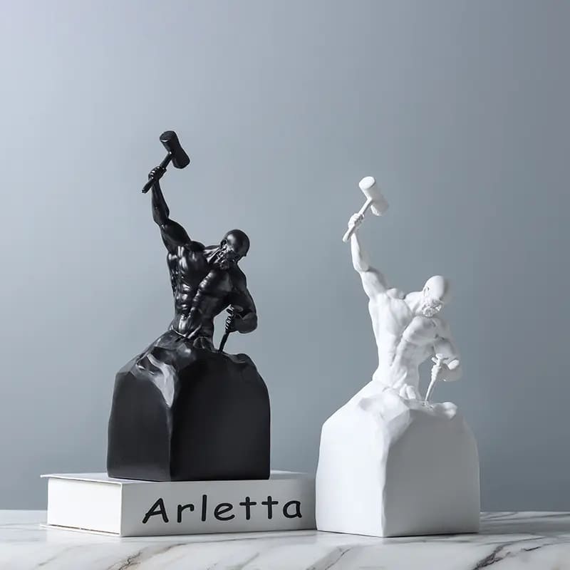 Escultura Em Resina Homem Esculpindo Minimalista Para Sala