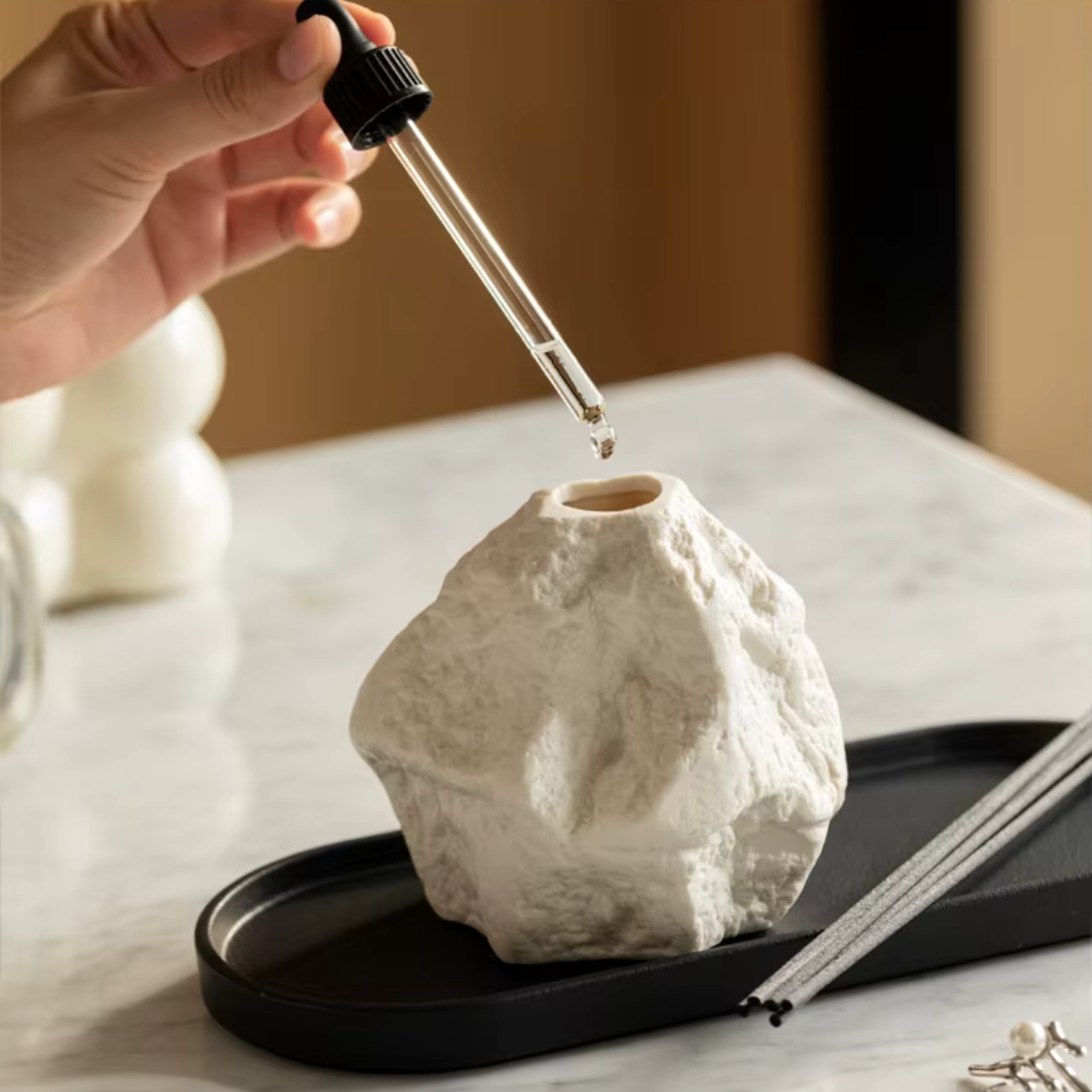 Difusor de Cerâmica com Design Orgânico Efeito Pedra