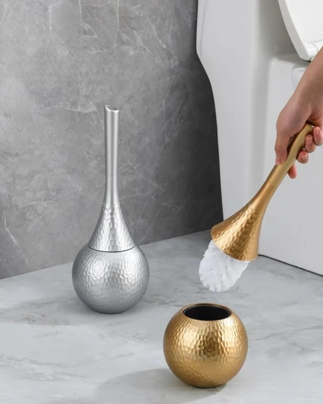 Escova de Vaso Sanitário com Suporte Dourado ou Prata