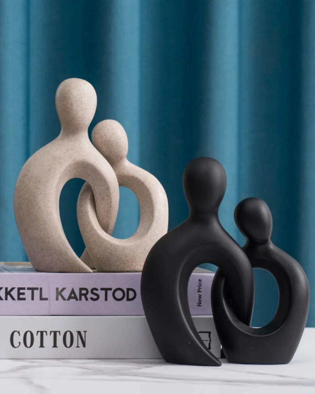 Escultura De Casal Em Resina Estilo Nórdico Moderna Compacta