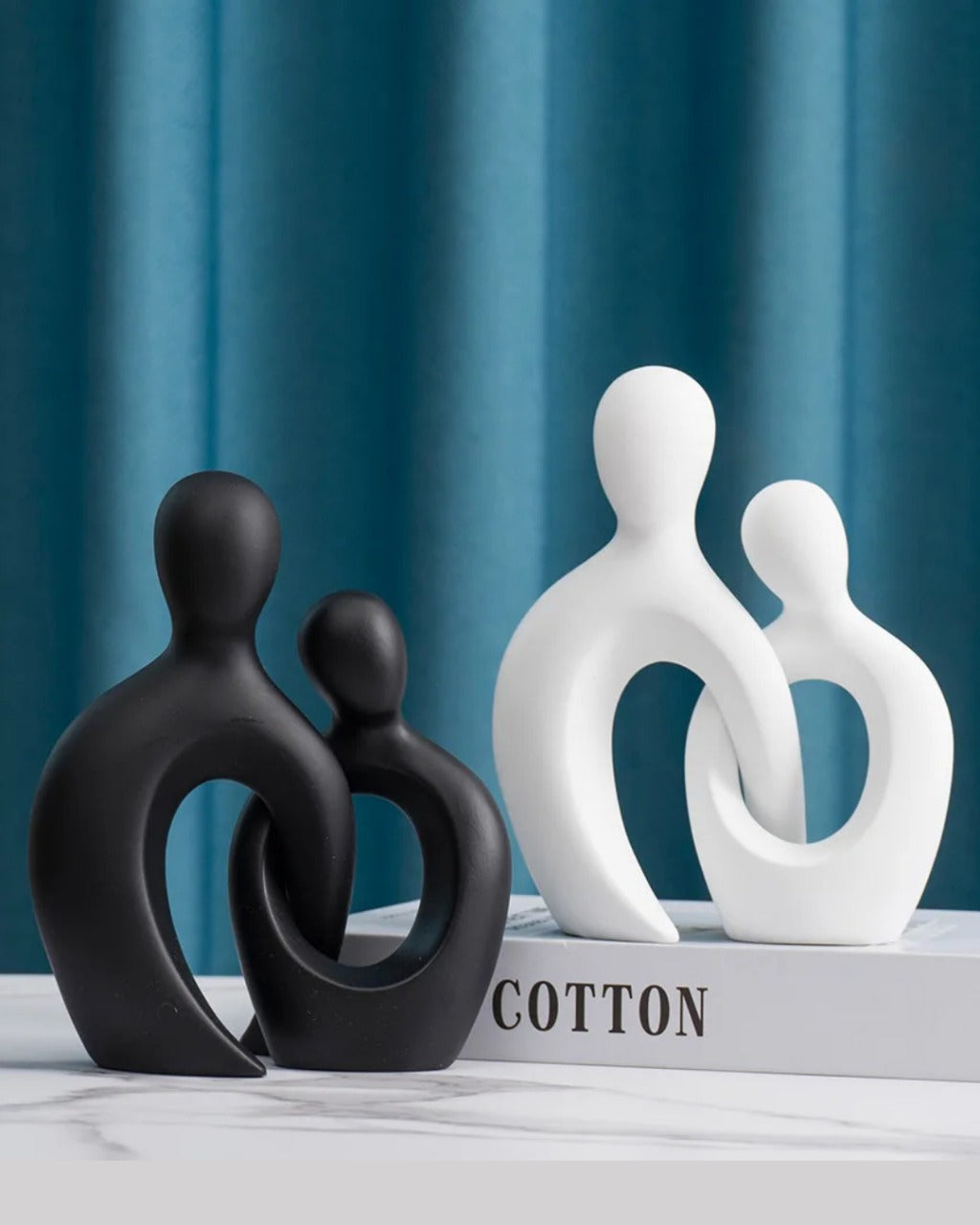 Escultura De Casal Em Resina Estilo Nórdico Moderna Compacta