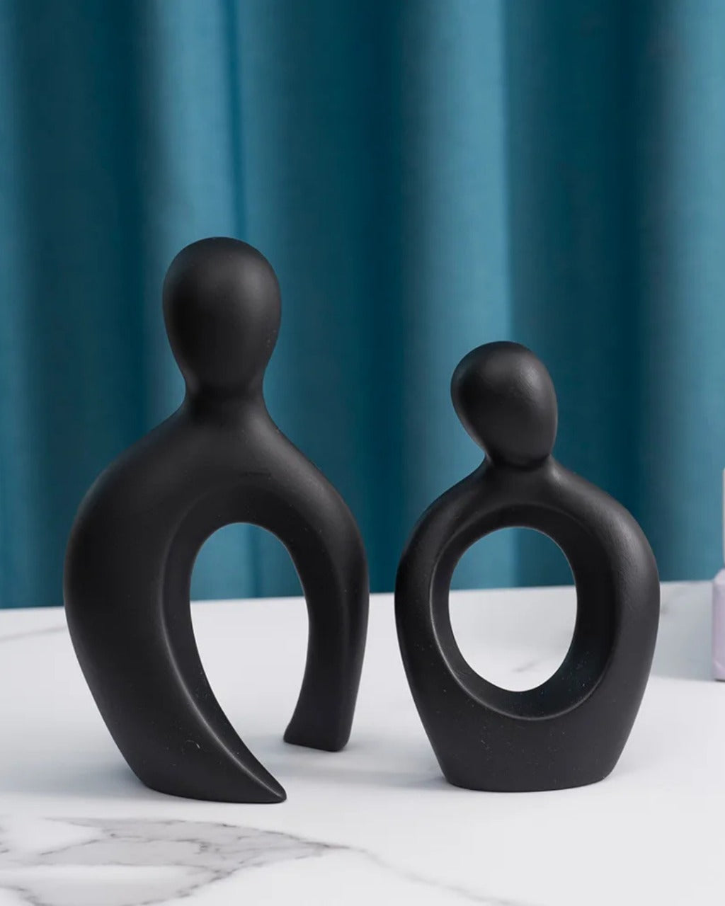 Escultura De Casal Em Resina Estilo Nórdico Moderna Compacta