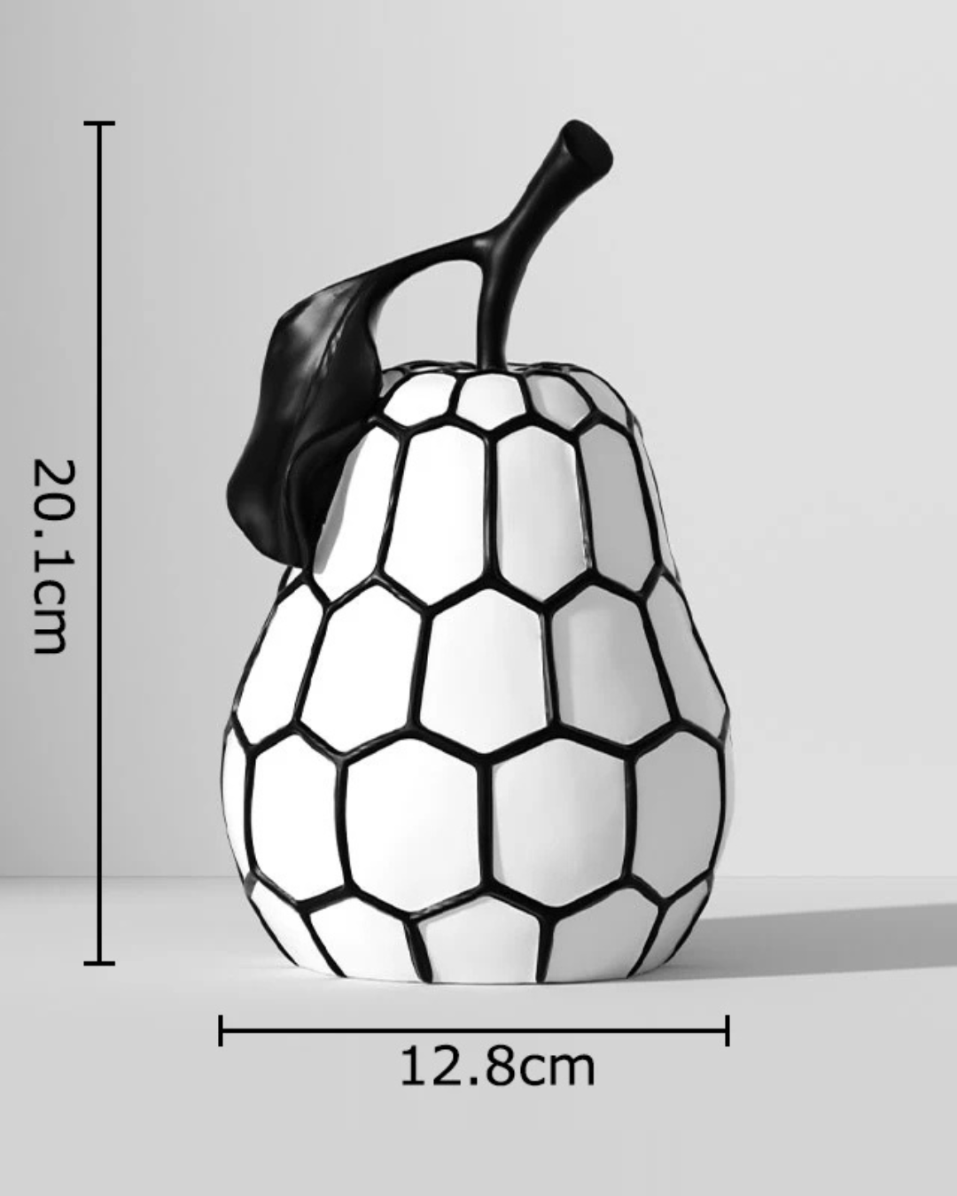 Estátua de Frutas em Resina Preta e Branca Minimalista