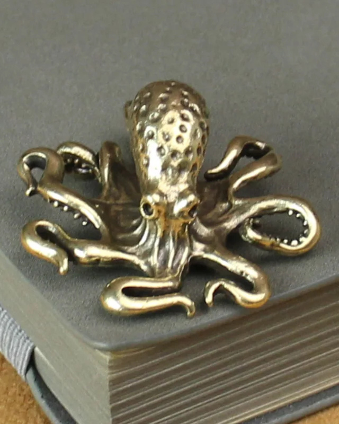 Estatueta De Polvo Em Latão Vintage Miniatura Decorativa