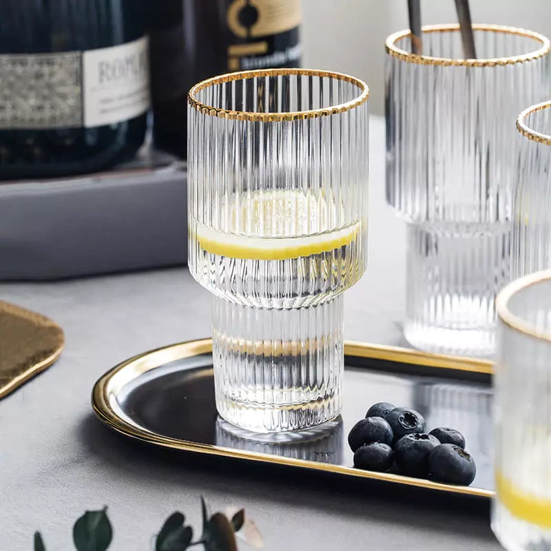 Jarra de Vidro Borossilicato com Copos e Acabamento Dourado