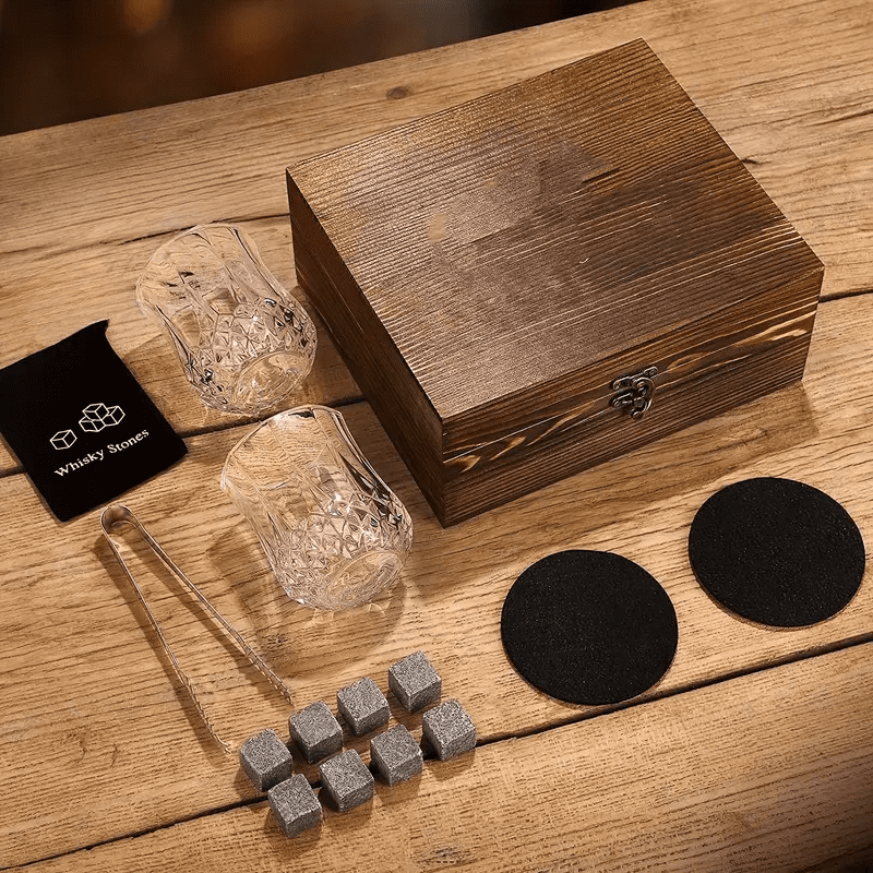 Kit Whisky com Copos e Cubos de Granito Reutilizáveis