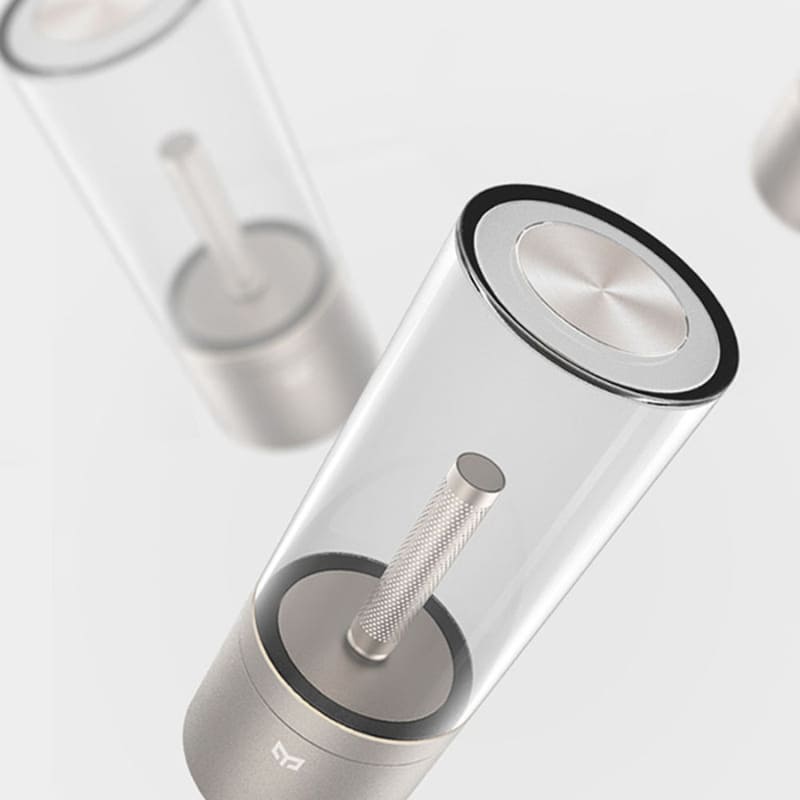 Luminária de Mesa Portátil em Metal com LED Regulável