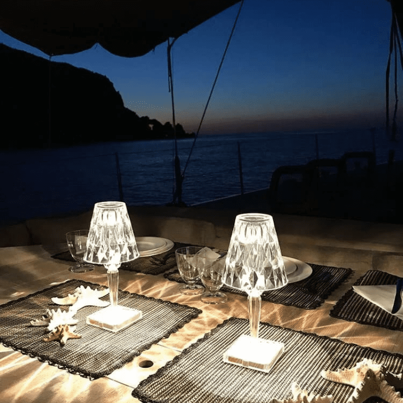 Luminária de Mesa LED Diamante Recarregável Sem Fio