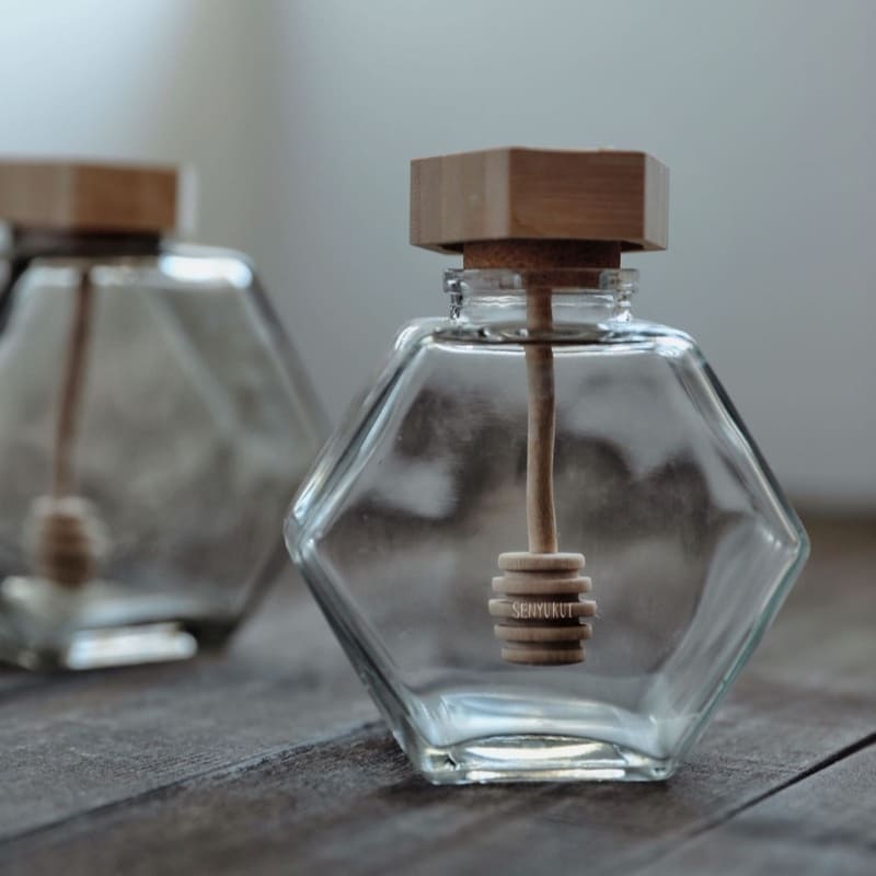 Meleira em Vidro com Tampa de Madeira e Colher