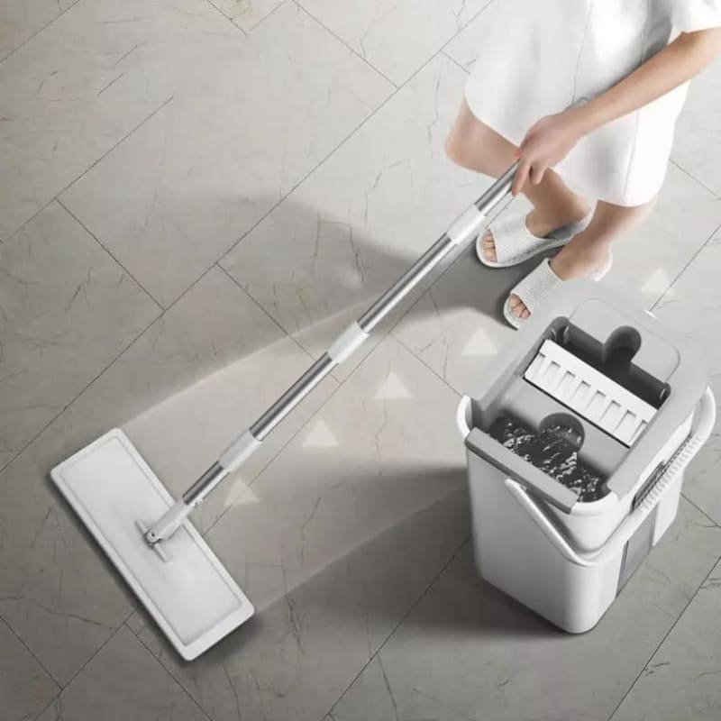 Esfregão Giratório 360 Com Balde E Microfibra