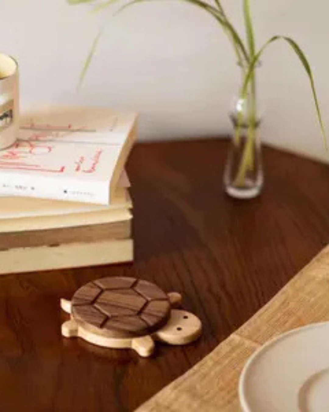 Porta-Copos Artesanal em Nogueira Preta Formato Tartaruga