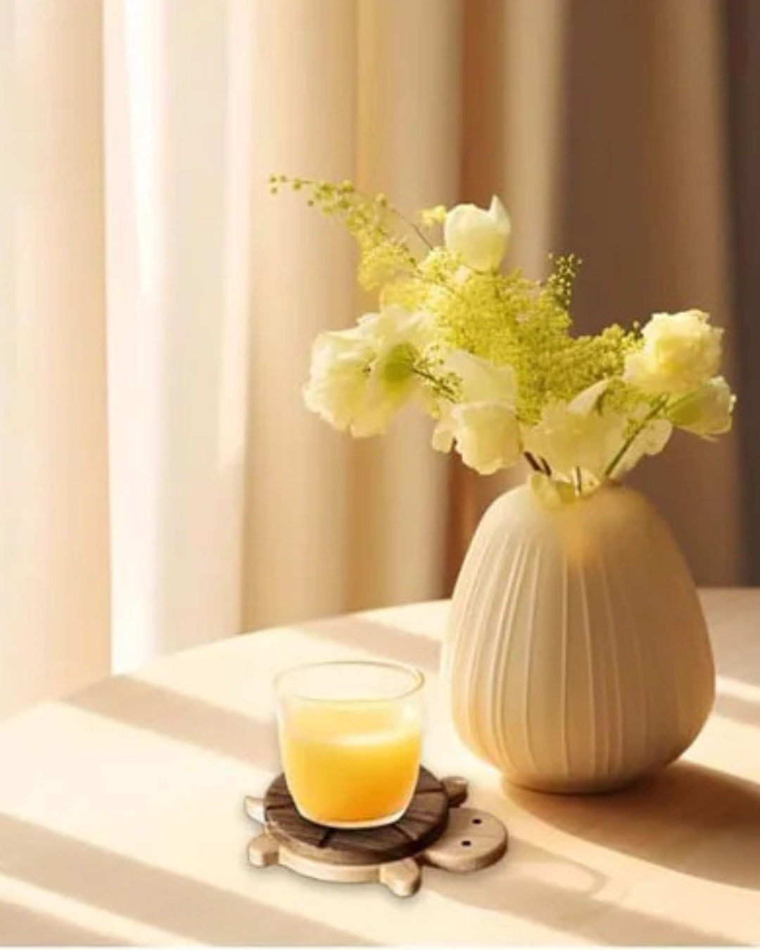 Porta-Copos Artesanal em Nogueira Preta Formato Tartaruga