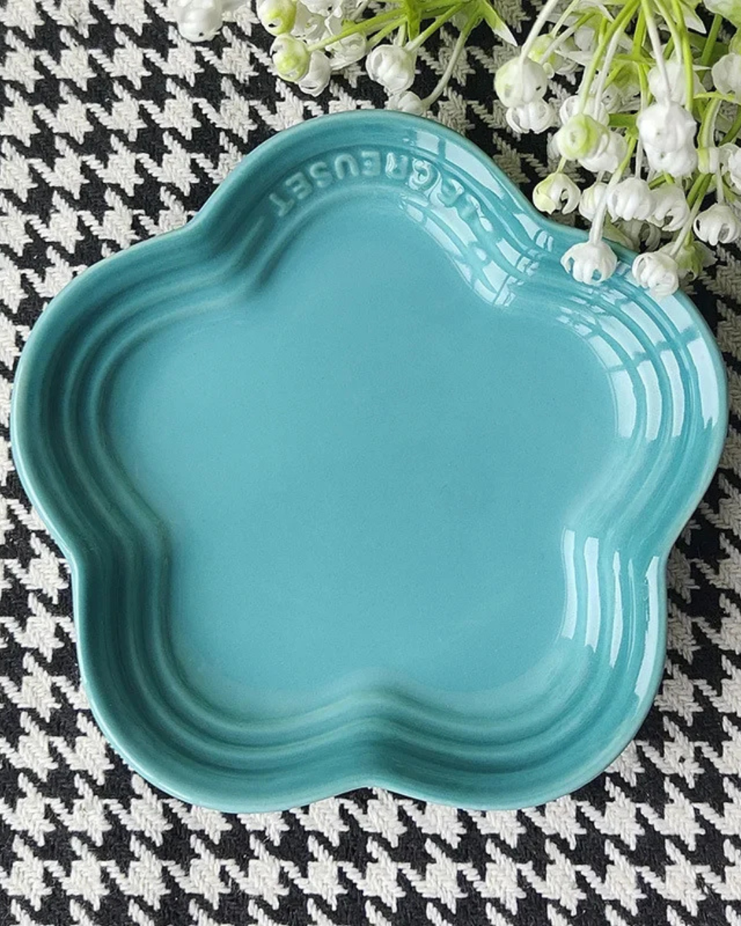 Prato Pequeno de Cerâmica Flor de Ameixa 14cm Francês