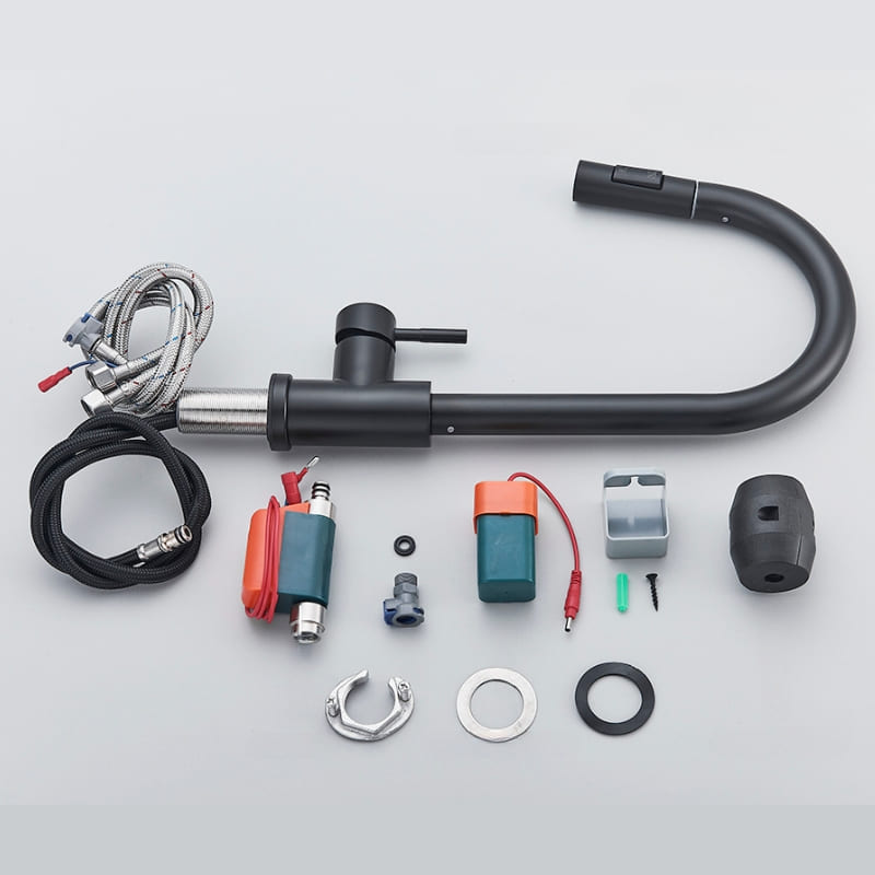 Torneira Gourmet com Sensor e Bica Retrátil 360 com Ducha